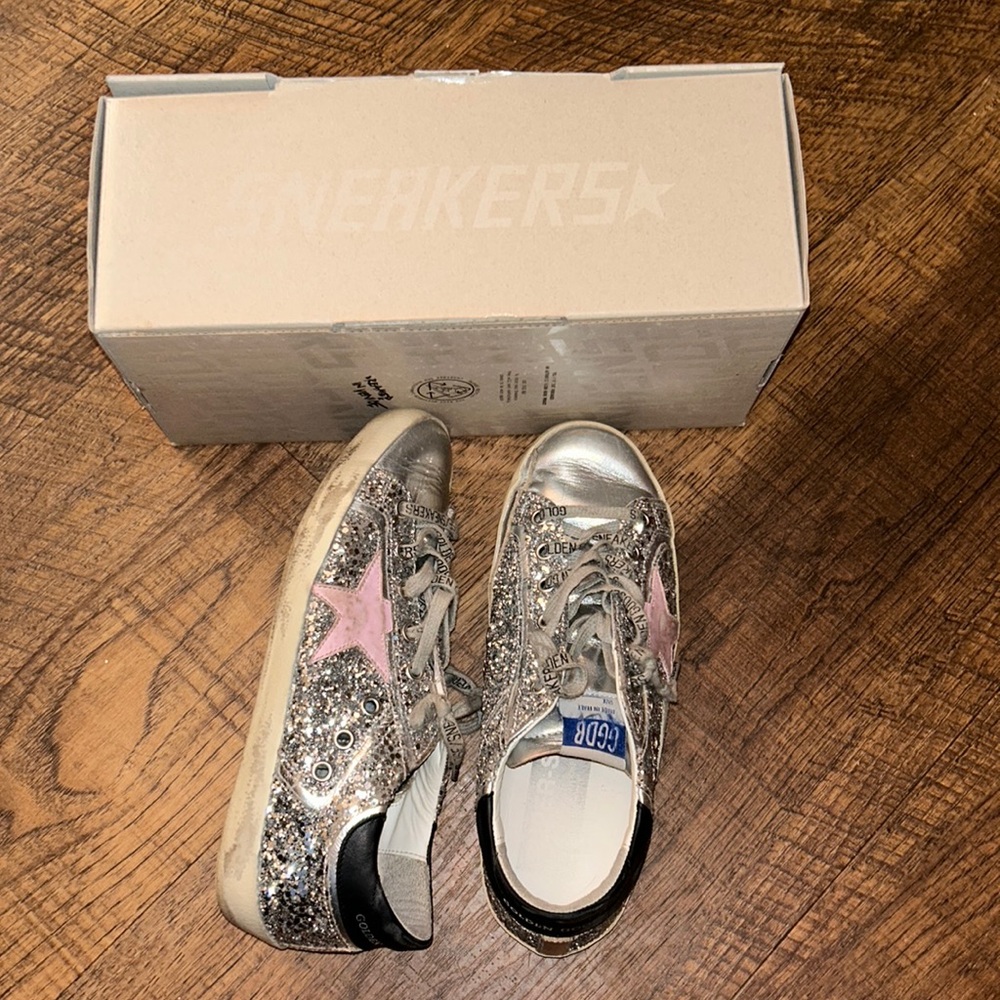 EUC golden goose size 37 super star